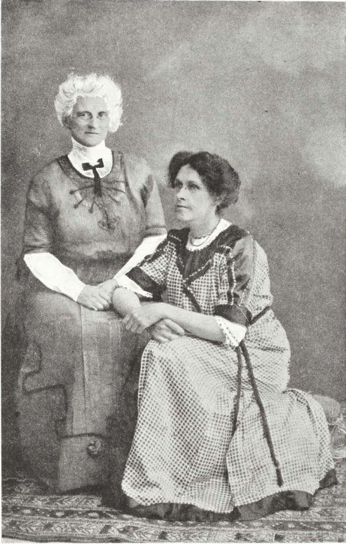 Left, Dr. Susan I. Moody; right, Miss Elizabeth Stewart, the faithful Bahá’í nurse who served with Dr. Moody in Ṭihrán, Persia, and died recently in Philadelphia.